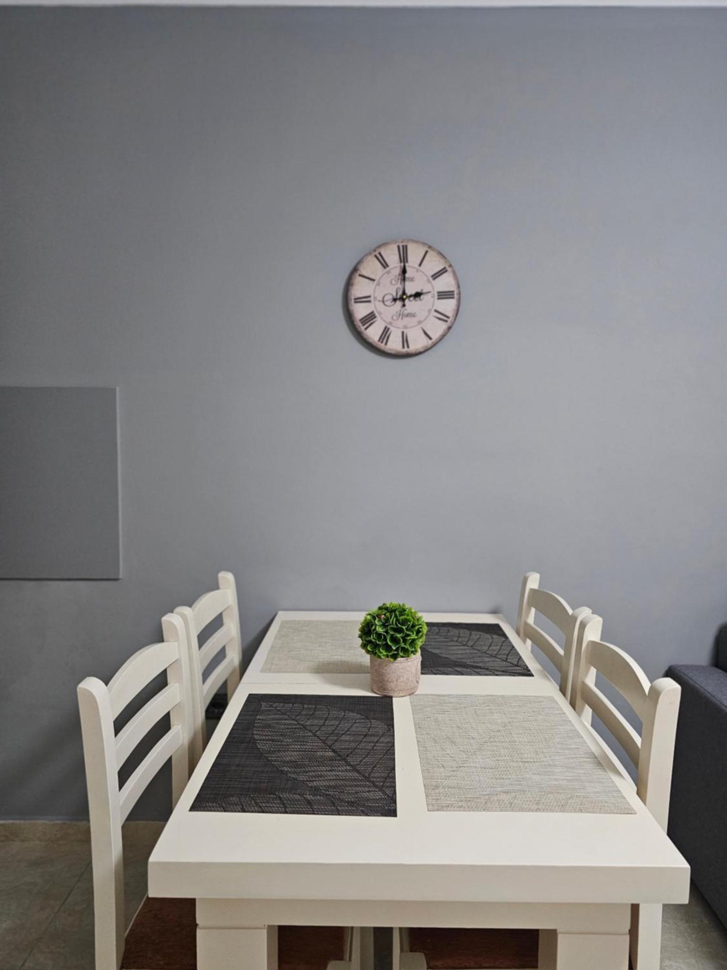 Appartamento Wanderlust Tirana 2 Esterno foto
