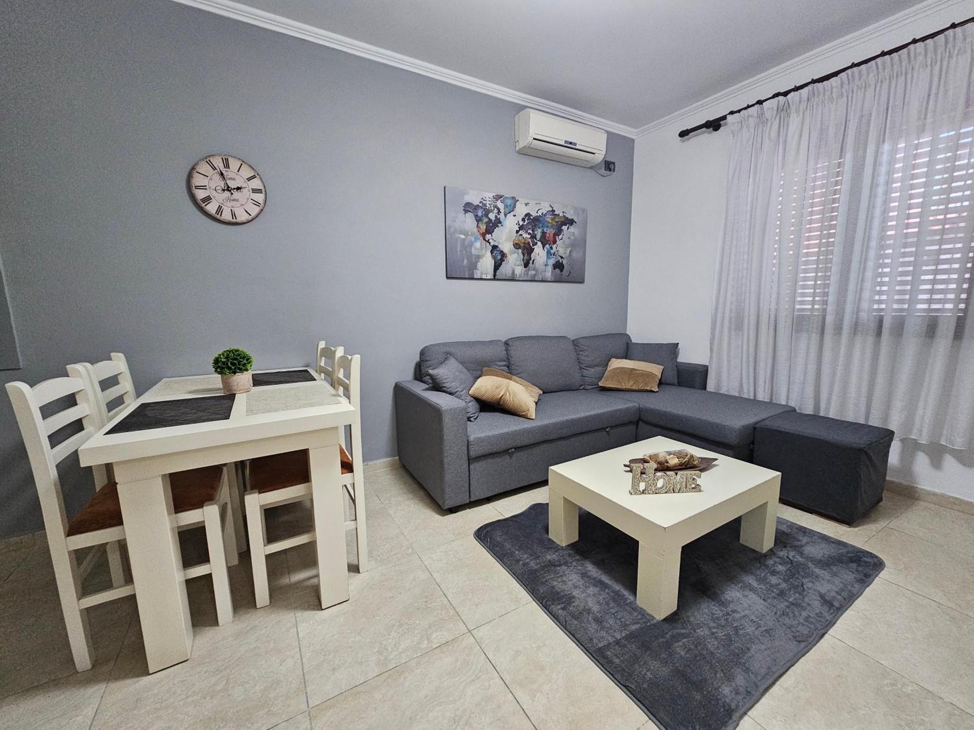Appartamento Wanderlust Tirana 2 Esterno foto